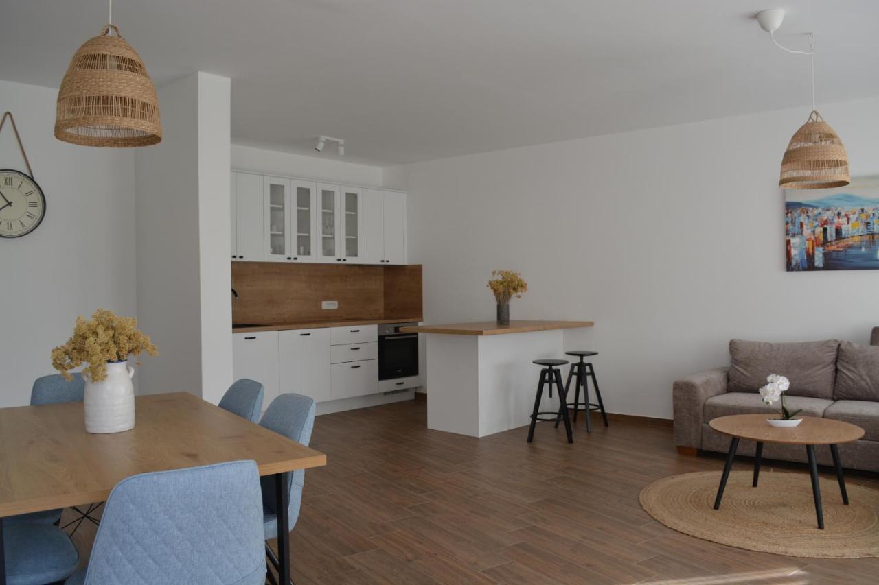 Apartments Antea Đảo Pag Ngoại thất bức ảnh