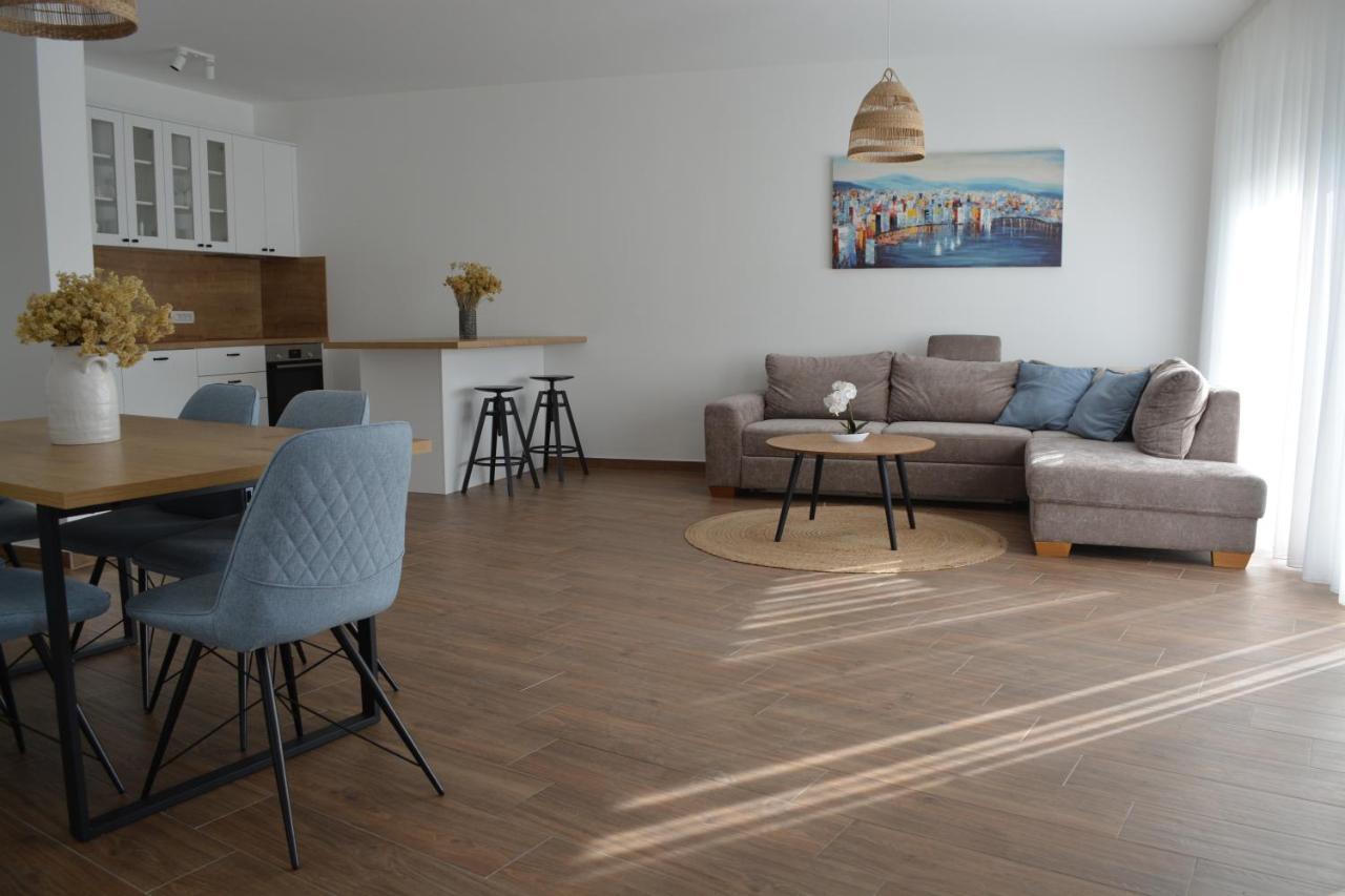 Apartments Antea Đảo Pag Ngoại thất bức ảnh